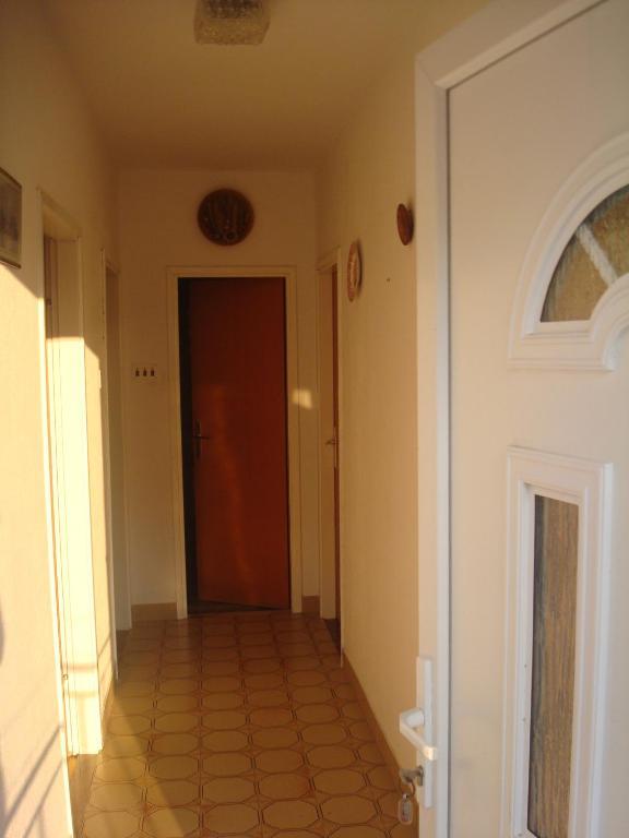Apartments Mila Bol Quarto foto