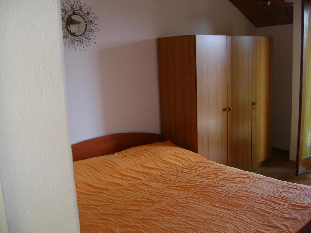 Apartments Mila Bol Quarto foto