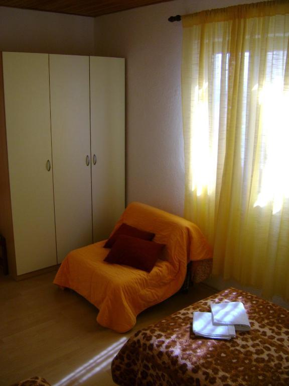 Apartments Mila Bol Quarto foto